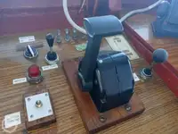 Kapal pesiar untuk dijual