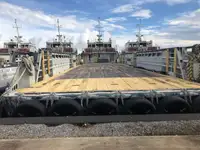 Kapal kru untuk dijual