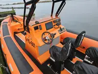 Kapal kontainer untuk dijual