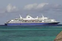 Kapal pesiar dijual