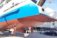 Kapal feri untuk dijual