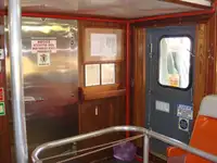 Kapal kru untuk dijual
