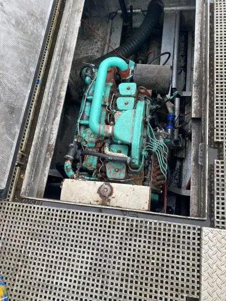 Kapal tunda untuk dijual
