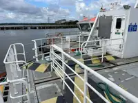 Kapal kontainer untuk dijual