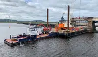 Kapal keruk dijual
