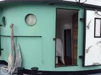 Kapal tunda untuk dijual