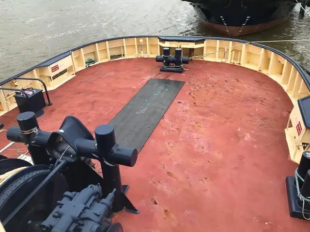 Kapal tunda untuk dijual