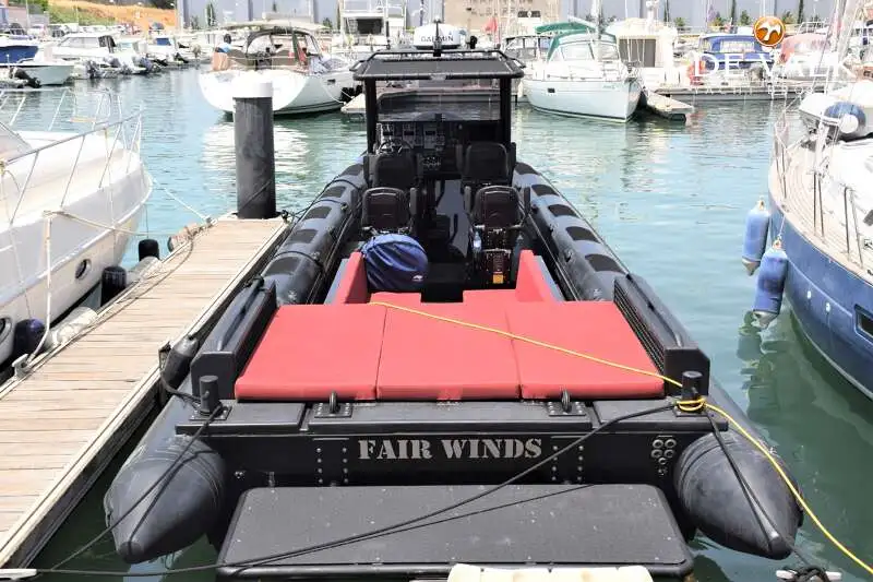 Perahu karet kaku untuk dijual
