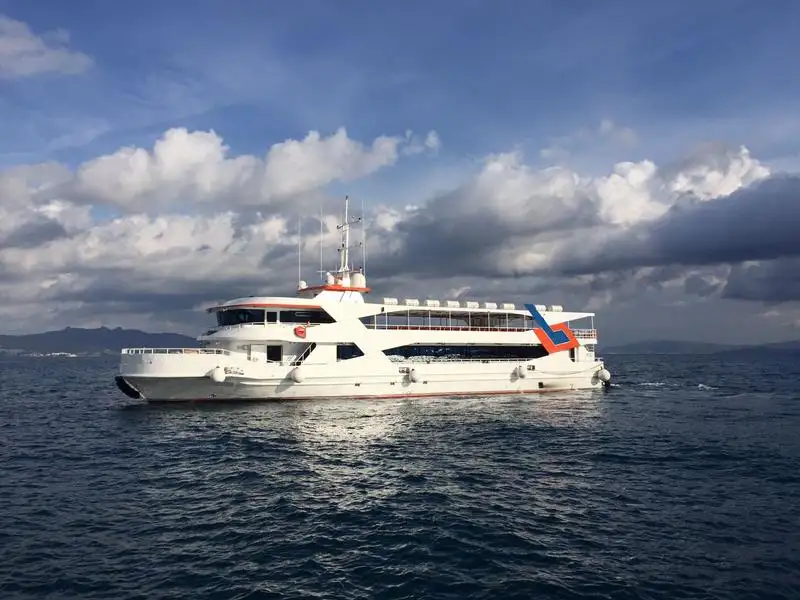 Kapal pesiar untuk dijual