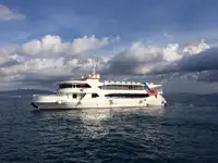 Kapal pesiar untuk dijual