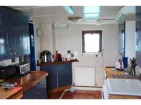 Yacht untuk dijual