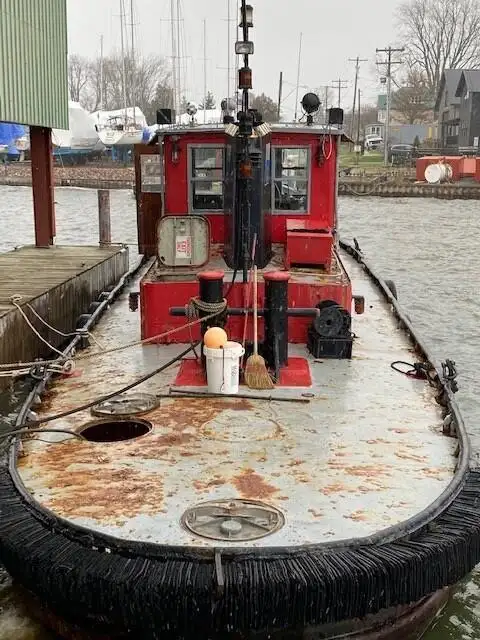 Kapal tunda untuk dijual