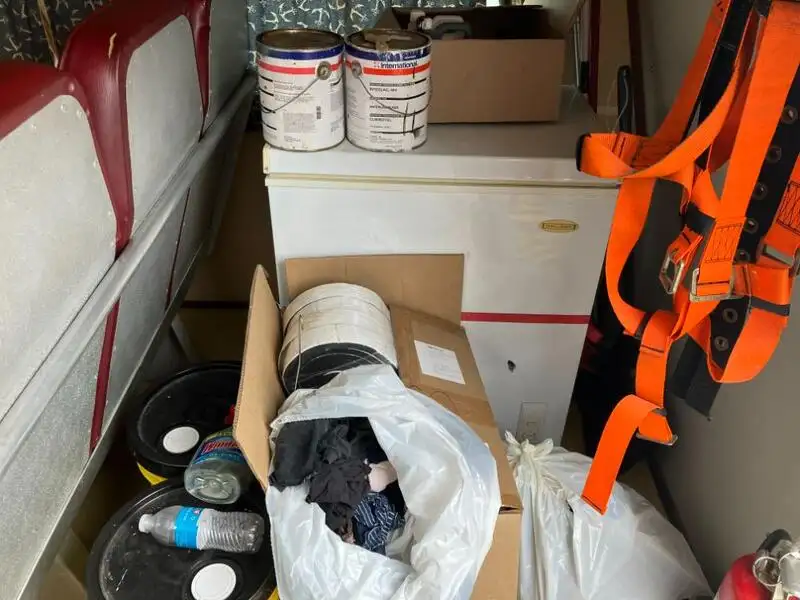 Kapal kru untuk dijual