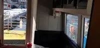 Kapal patroli untuk dijual