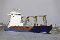 kapal karang dijual