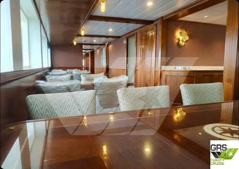 Kapal pesiar untuk dijual