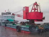 Kapal keruk untuk dijual