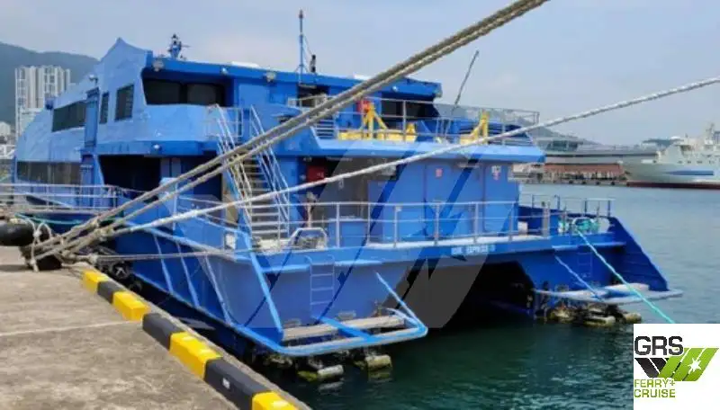 Kapal pesiar untuk dijual