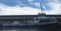Kapal penarik dijual