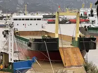 Kapal pendarat, tank untuk dijual