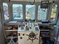Kapal tunda untuk dijual