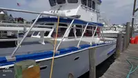 Kapal feri dijual