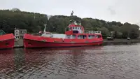 Kapal survei untuk dijual