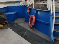 Kapal kru untuk dijual