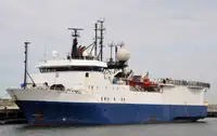 Kapal survei untuk dijual