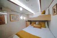 Kapal survei untuk dijual