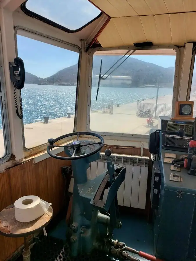 Kapal tunda untuk dijual