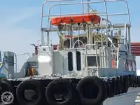 Kapal kru untuk dijual