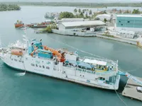 Kapal penelitian untuk dijual