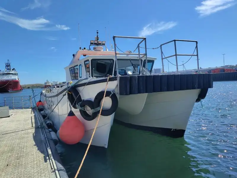 Kapal kru untuk dijual