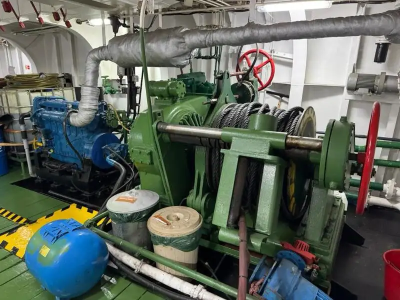 Kapal kontainer untuk dijual