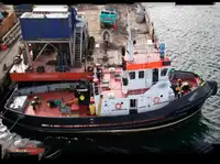 Kapal penarik dijual