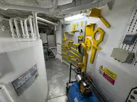Kapal kontainer untuk dijual