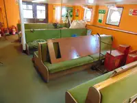 Kapal feri dijual