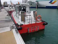 Kapal patroli untuk dijual