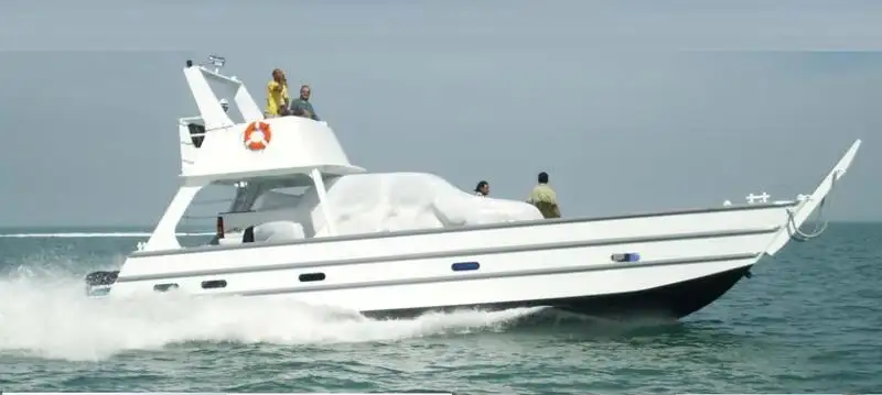 Kapal pendarat, tank untuk dijual