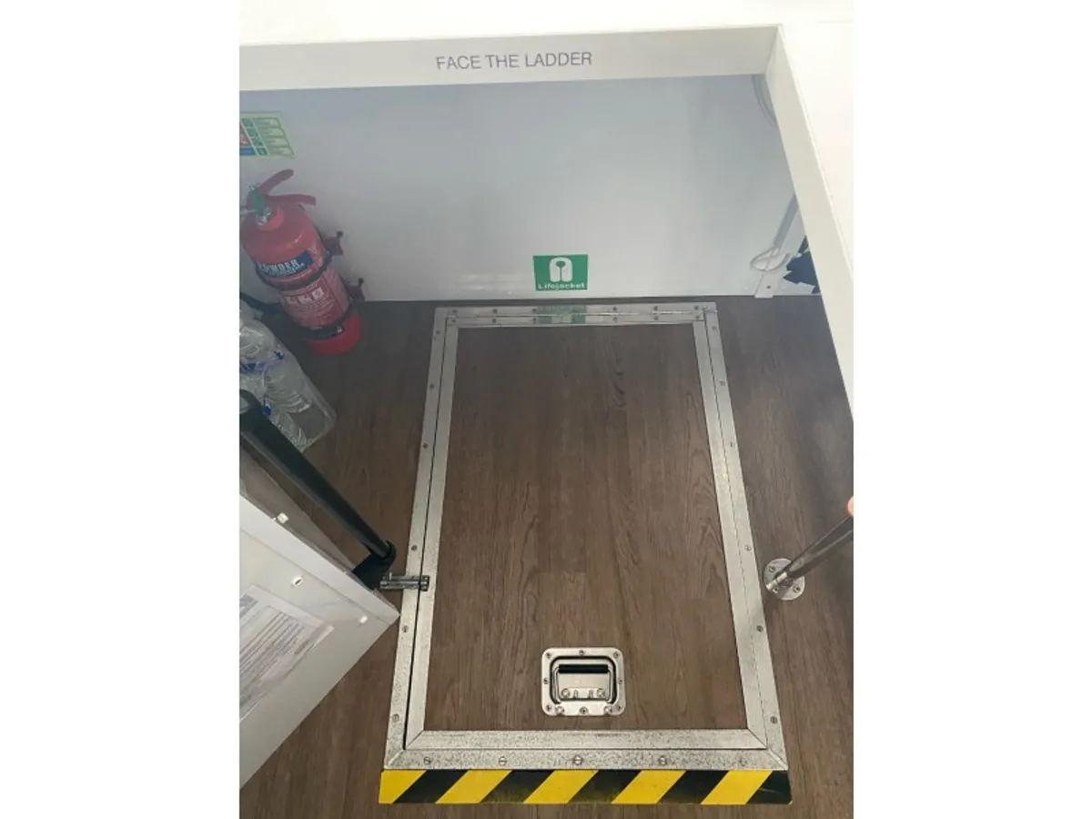 Kapal Kerja untuk dijual