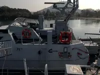 Kapal patroli untuk dijual