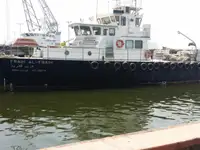 Kapal patroli untuk dijual