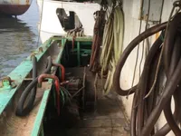 Kapal penangkap cumi-cumi untuk dijual