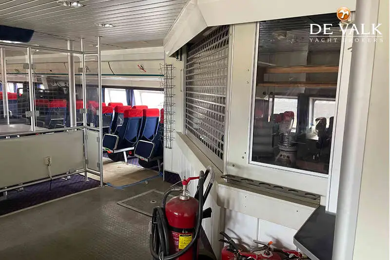 Katamaran untuk dijual