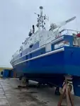 Kapal patroli untuk dijual