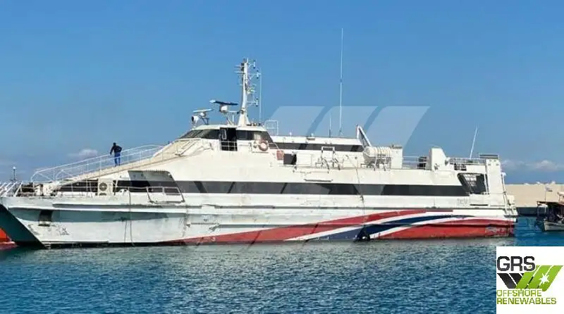 Kapal pesiar untuk dijual
