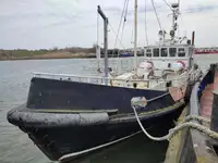 Kapal survei untuk dijual