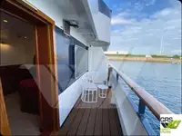 Kapal pesiar untuk dijual