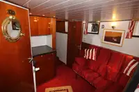 Kapal pesiar untuk dijual